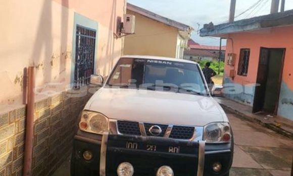 Acheter Occasion Voiture Nissan Pickup Autre à Yaoundé, Central Cameroon Acheter Occasion Voiture Nissan Pickup Autre à Yaoundé, Central Cameroon