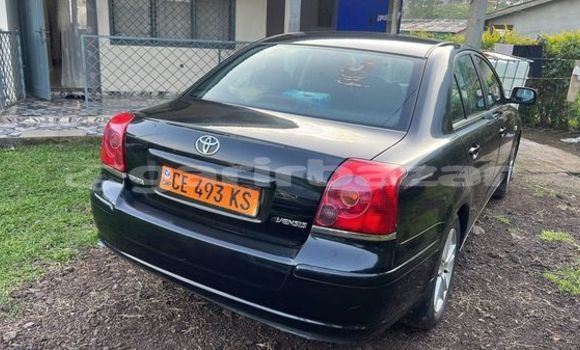 Sayi Na hannu Toyota Avensis Sauran Mota in Douala a Ƙasar Kamaru Sayi Na hannu Toyota Avensis Sauran Mota in Douala a Ƙasar Kamaru