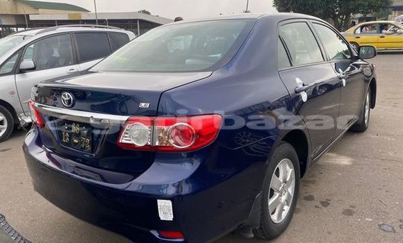 Sayi Na hannu Toyota Corolla Sauran Mota in Douala a Ƙasar Kamaru Sayi Na hannu Toyota Corolla Sauran Mota in Douala a Ƙasar Kamaru