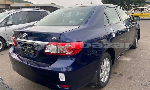 Sayi Na hannu Toyota Corolla Sauran Mota in Douala a Ƙasar Kamaru Sayi Na hannu Toyota Corolla Sauran Mota in Douala a Ƙasar Kamaru