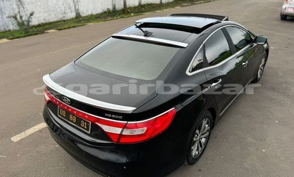 Sayi Na hannu Toyota Allion Sauran Mota in Douala a Ƙasar Kamaru Sayi Na hannu Toyota Allion Sauran Mota in Douala a Ƙasar Kamaru