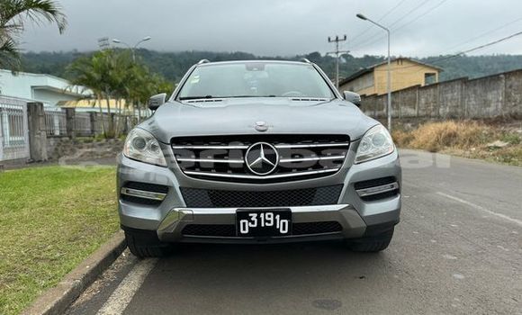 Sayi Na hannu Aston Martin Cygnet Sauran Mota in Douala a Ƙasar Kamaru Sayi Na hannu Aston Martin Cygnet Sauran Mota in Douala a Ƙasar Kamaru