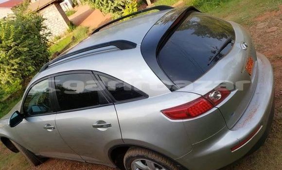 Sayi Na hannu Infinity Q45 Sauran Mota in Douala a Ƙasar Kamaru Sayi Na hannu Infinity Q45 Sauran Mota in Douala a Ƙasar Kamaru