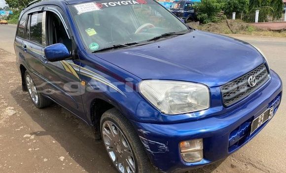 Sayi Na hannu Toyota RAV4 Sauran Mota in Douala a Ƙasar Kamaru Sayi Na hannu Toyota RAV4 Sauran Mota in Douala a Ƙasar Kamaru