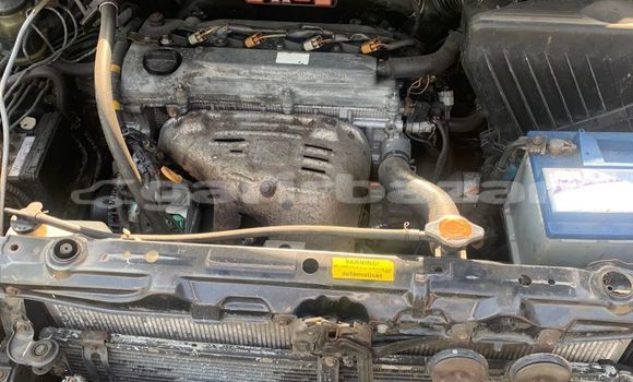 Sayi Na hannu Toyota Avensis Verso Black Mota in Douala a Ƙasar Kamaru Sayi Na hannu Toyota Avensis Verso Black Mota in Douala a Ƙasar Kamaru