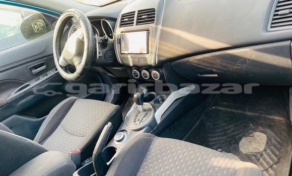 Sayi Na hannu Mitsubishi RVR Sauran Mota in Douala a Ƙasar Kamaru Sayi Na hannu Mitsubishi RVR Sauran Mota in Douala a Ƙasar Kamaru