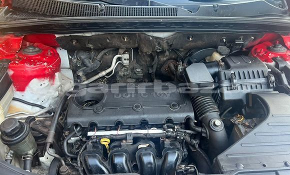 Sayi Na hannu Kia Sorento Red Mota in Douala a Ƙasar Kamaru Sayi Na hannu Kia Sorento Red Mota in Douala a Ƙasar Kamaru