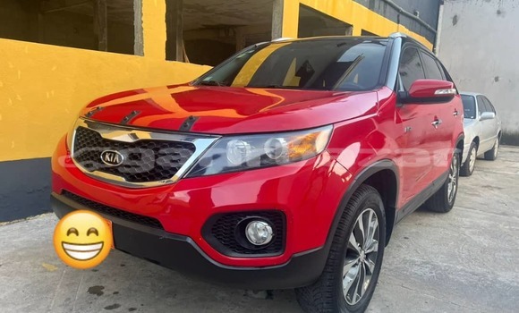 Sayi Na hannu Kia Sorento Red Mota in Douala a Ƙasar Kamaru Sayi Na hannu Kia Sorento Red Mota in Douala a Ƙasar Kamaru