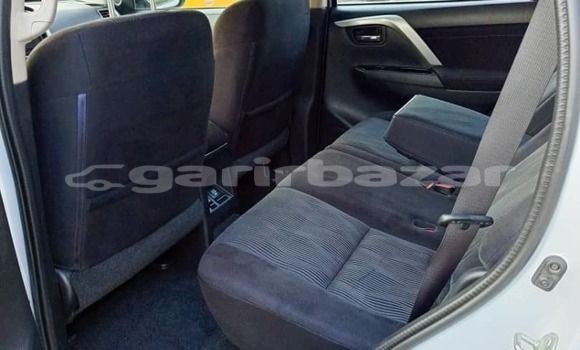 Acheter Occasion Voiture Mitsubishi Montero Sport Blanc à Douala, Littoral Cameroon Acheter Occasion Voiture Mitsubishi Montero Sport Blanc à Douala, Littoral Cameroon