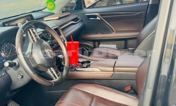 Sayi Na hannu Lexus RX 350 Blue Mota in Douala a Ƙasar Kamaru