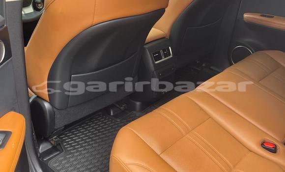 Sayi Na hannu Lexus RX 350 White Mota in Douala a Ƙasar Kamaru Sayi Na hannu Lexus RX 350 White Mota in Douala a Ƙasar Kamaru