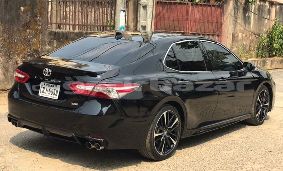 Sayi Na hannu Toyota Camry Black Mota in Douala a Ƙasar Kamaru Sayi Na hannu Toyota Camry Black Mota in Douala a Ƙasar Kamaru