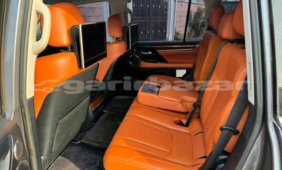 Acheter Neuf Voiture Lexus LX 570 Gris à Douala, Littoral Cameroon Acheter Neuf Voiture Lexus LX 570 Gris à Douala, Littoral Cameroon