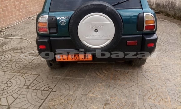 Acheter Occasion Voiture Toyota RAV4 Vert à Douala, Littoral Cameroon