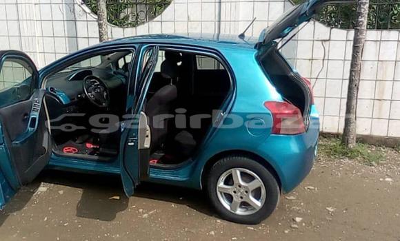 Buy Used Toyota Yaris Blue Car in Douala in Littoral Cameroon Buy Used Toyota Yaris Blue Car in Douala in Littoral Cameroon
