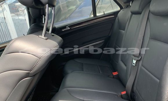 Acheter Import Voiture Mercedes‒Benz ML–Class Noir à Douala, Littoral Cameroon