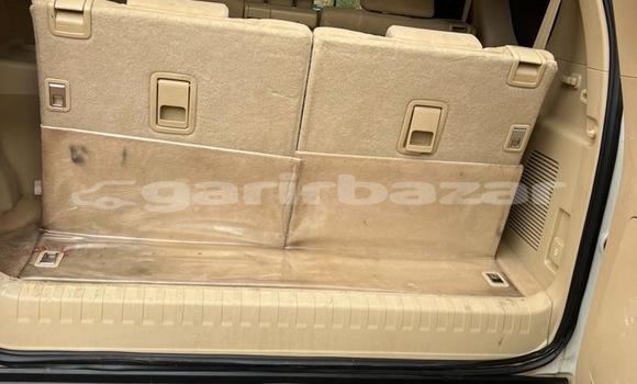 Acheter Neuf Voiture Toyota Land Cruiser Prado Blanc à Yaoundé, Central Cameroon Acheter Neuf Voiture Toyota Land Cruiser Prado Blanc à Yaoundé, Central Cameroon