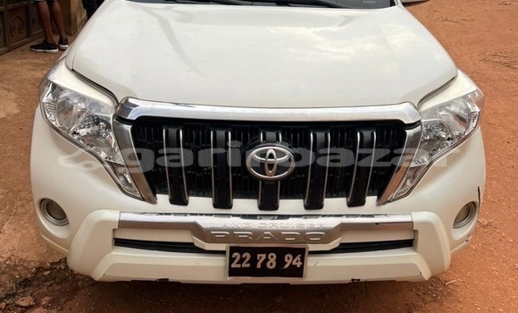 Acheter Neuf Voiture Toyota Land Cruiser Prado Blanc à Yaoundé, Central Cameroon Acheter Neuf Voiture Toyota Land Cruiser Prado Blanc à Yaoundé, Central Cameroon