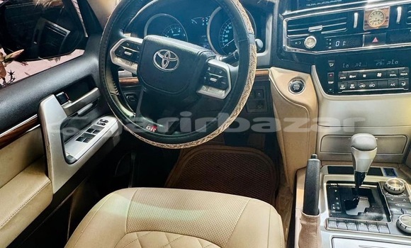 Sayi Na hannu Toyota Land Cruiser Sauran Mota in Yaounde a Babban Kamaru Sayi Na hannu Toyota Land Cruiser Sauran Mota in Yaounde a Babban Kamaru