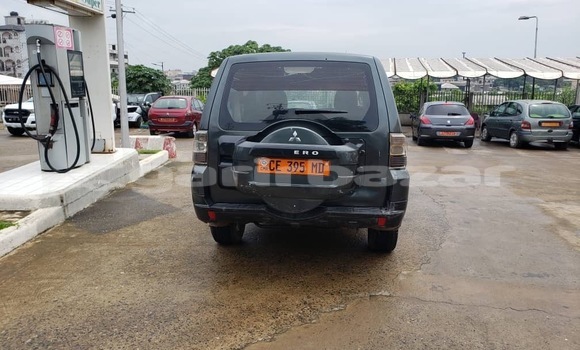 Sayi Na hannu Mitsubishi Pajero Sport Sauran Mota in Douala a Ƙasar Kamaru