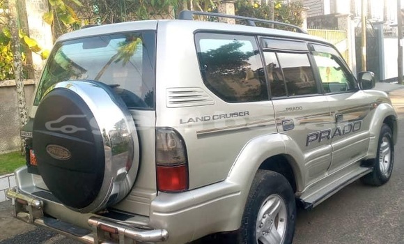 Acheter Neuf Voiture Toyota Land Cruiser Prado Autre à Douala, Littoral Cameroon Acheter Neuf Voiture Toyota Land Cruiser Prado Autre à Douala, Littoral Cameroon