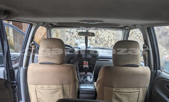 Sayi Na hannu Suzuki XL7 Sauran Mota in Douala a Ƙasar Kamaru Sayi Na hannu Suzuki XL7 Sauran Mota in Douala a Ƙasar Kamaru