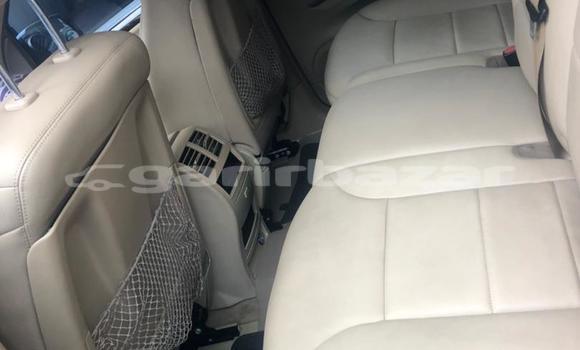 Sayi Na hannu Mercedes‒Benz ML–Class Black Mota in Douala a Ƙasar Kamaru Sayi Na hannu Mercedes‒Benz ML–Class Black Mota in Douala a Ƙasar Kamaru