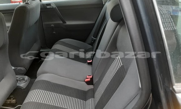 Sayi Na hannu Volkswagen Polo Sauran Mota in Douala a Ƙasar Kamaru Sayi Na hannu Volkswagen Polo Sauran Mota in Douala a Ƙasar Kamaru