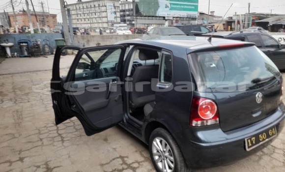 Sayi Na hannu Volkswagen Polo Sauran Mota in Douala a Ƙasar Kamaru Sayi Na hannu Volkswagen Polo Sauran Mota in Douala a Ƙasar Kamaru