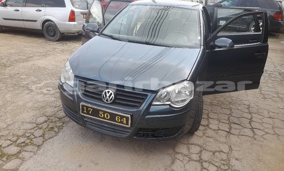 Sayi Na hannu Volkswagen Polo Sauran Mota in Douala a Ƙasar Kamaru Sayi Na hannu Volkswagen Polo Sauran Mota in Douala a Ƙasar Kamaru