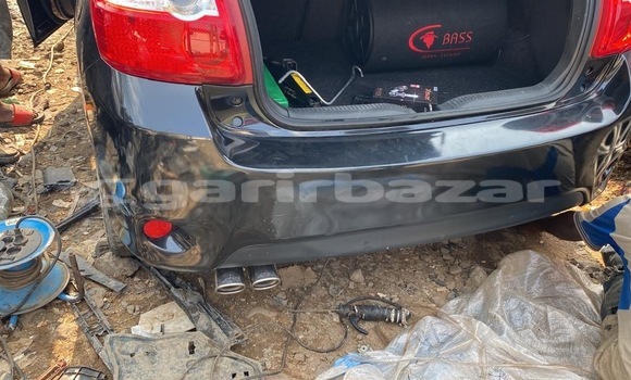 Sayi Sabo Toyota Vitz Sauran Mota in Douala a Ƙasar Kamaru Sayi Sabo Toyota Vitz Sauran Mota in Douala a Ƙasar Kamaru