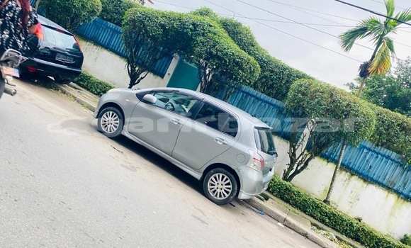 Acheter Neuf Voiture Toyota Vitz Autre à Douala, Littoral Cameroon Acheter Neuf Voiture Toyota Vitz Autre à Douala, Littoral Cameroon