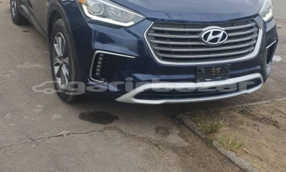 Acheter Neuf Voiture Hyundai Santa Fe Autre à Douala, Littoral Cameroon Acheter Neuf Voiture Hyundai Santa Fe Autre à Douala, Littoral Cameroon