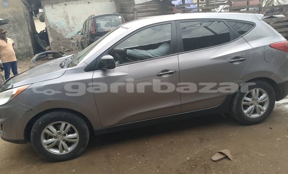 Sayi Na hannu Hyundai Tucson Sauran Mota in Douala a Ƙasar Kamaru Sayi Na hannu Hyundai Tucson Sauran Mota in Douala a Ƙasar Kamaru
