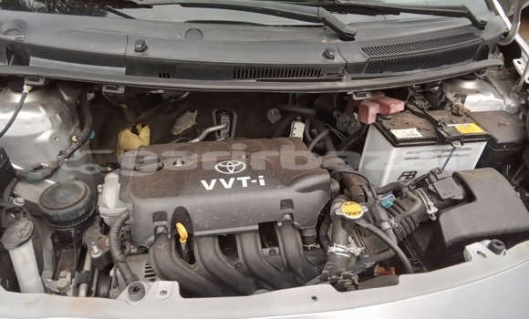 Acheter Neuf Voiture Toyota Vitz Gris à Yaoundé, Central Cameroon Acheter Neuf Voiture Toyota Vitz Gris à Yaoundé, Central Cameroon