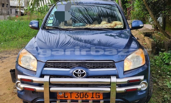 Acheter Occasion Voiture Toyota RAV4 Bleu à Douala, Littoral Cameroon Acheter Occasion Voiture Toyota RAV4 Bleu à Douala, Littoral Cameroon