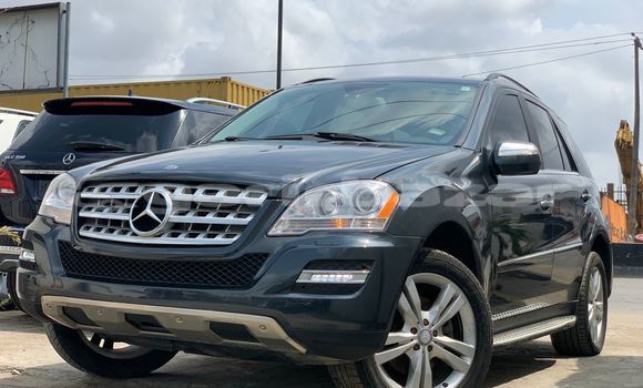 Acheter Neuf Voiture Mercedes‒Benz ML–Class Gris à Douala, Littoral Cameroon Acheter Neuf Voiture Mercedes‒Benz ML–Class Gris à Douala, Littoral Cameroon