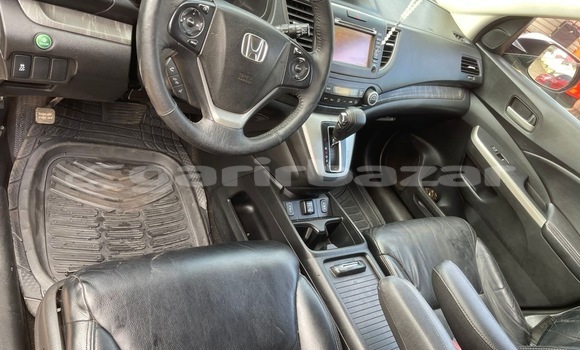 Buy New Honda CR–V Silver Car in Yaounde in Central Cameroon Buy New Honda CR–V Silver Car in Yaounde in Central Cameroon