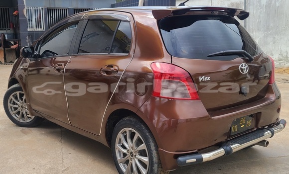 Acheter Import Voiture Toyota Yaris Marron à Douala, Littoral Cameroon Acheter Import Voiture Toyota Yaris Marron à Douala, Littoral Cameroon