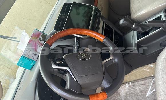 Acheter Occasion Voiture Toyota Prado Blanc à Douala, Littoral Cameroon Acheter Occasion Voiture Toyota Prado Blanc à Douala, Littoral Cameroon