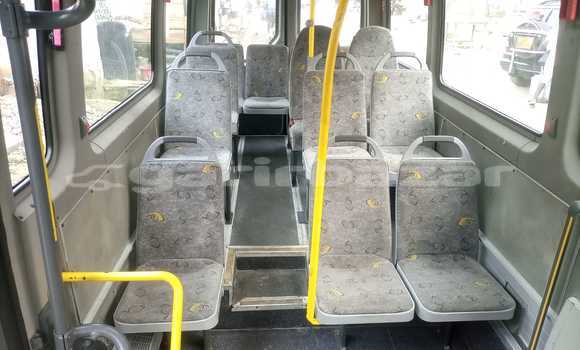 Acheter Occasion Voiture Mercedes‒Benz Viano Blanc à Douala, Littoral Cameroon Acheter Occasion Voiture Mercedes‒Benz Viano Blanc à Douala, Littoral Cameroon