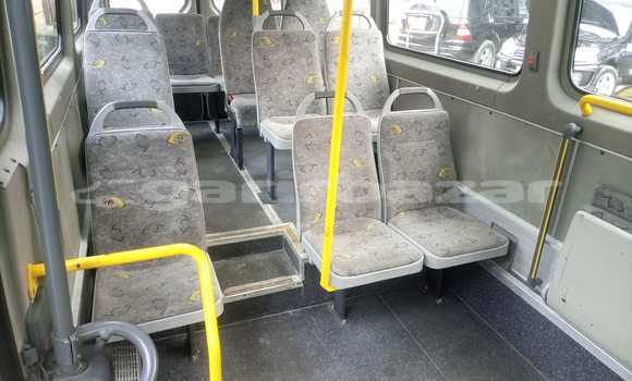 Acheter Occasion Voiture Mercedes‒Benz Viano Blanc à Douala, Littoral Cameroon Acheter Occasion Voiture Mercedes‒Benz Viano Blanc à Douala, Littoral Cameroon