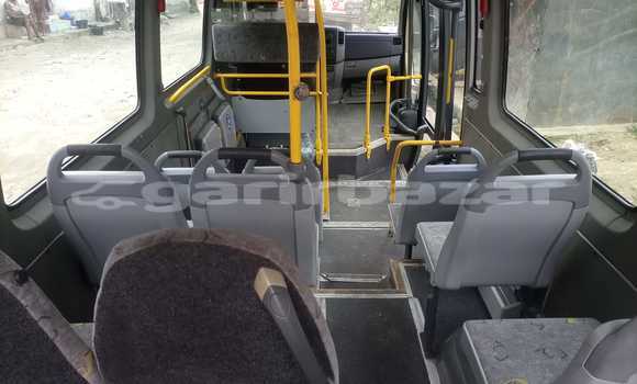 Acheter Occasion Voiture Mercedes‒Benz Viano Blanc à Douala, Littoral Cameroon Acheter Occasion Voiture Mercedes‒Benz Viano Blanc à Douala, Littoral Cameroon