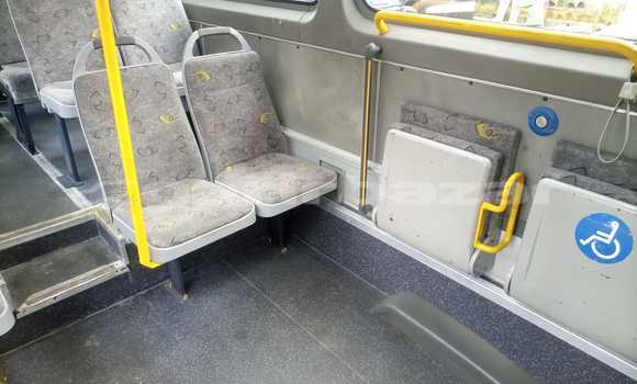 Acheter Occasion Voiture Mercedes‒Benz Viano Blanc à Douala, Littoral Cameroon Acheter Occasion Voiture Mercedes‒Benz Viano Blanc à Douala, Littoral Cameroon