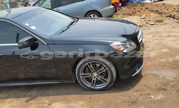 Acheter Import Voiture Mercedes‒Benz E–Class Noir à Douala, Littoral Cameroon Acheter Import Voiture Mercedes‒Benz E–Class Noir à Douala, Littoral Cameroon