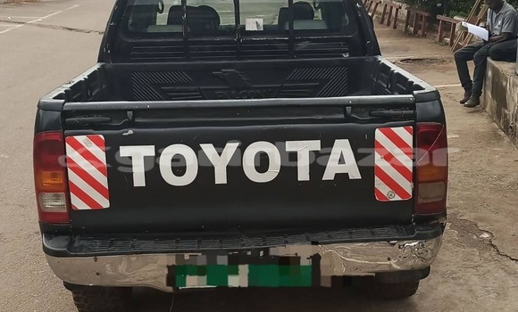Acheter Occasion Voiture Toyota Pickup Noir à Yaoundé, Central Cameroon
