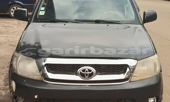 Buy Used Toyota Pickup Black Car in Yaounde in Central Cameroon Buy Used Toyota Pickup Black Car in Yaounde in Central Cameroon