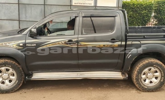 Buy Used Toyota Pickup Black Car in Yaounde in Central Cameroon Buy Used Toyota Pickup Black Car in Yaounde in Central Cameroon