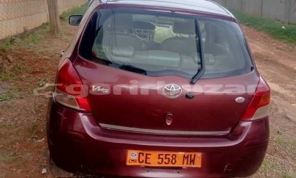 Acheter Neuf Voiture Toyota Yaris Rouge à Yaoundé, Central Cameroon Acheter Neuf Voiture Toyota Yaris Rouge à Yaoundé, Central Cameroon