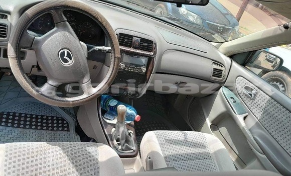 Acheter Occasion Voiture Mazda 626 Bleu à Yaoundé, Central Cameroon Acheter Occasion Voiture Mazda 626 Bleu à Yaoundé, Central Cameroon